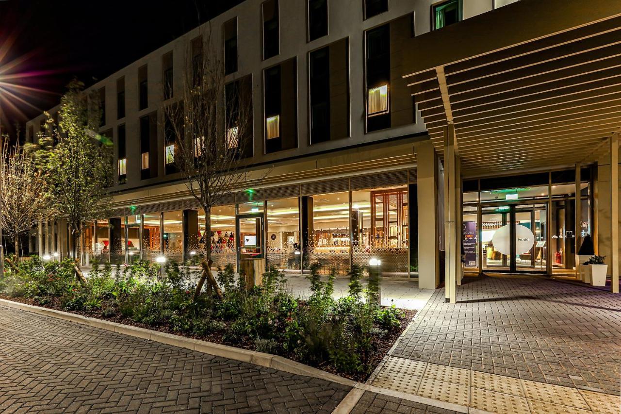 Holiday Inn Express - Bicester By Ihg Exterior foto